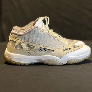 Jordan 11 Low IE Orewood